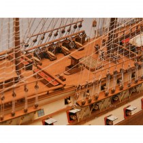 wood model ship boat kit Le Superbe