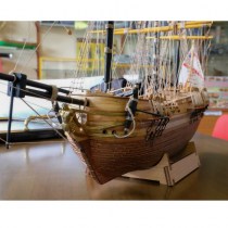 wood model ship kit HMS President detail with optional copper plating